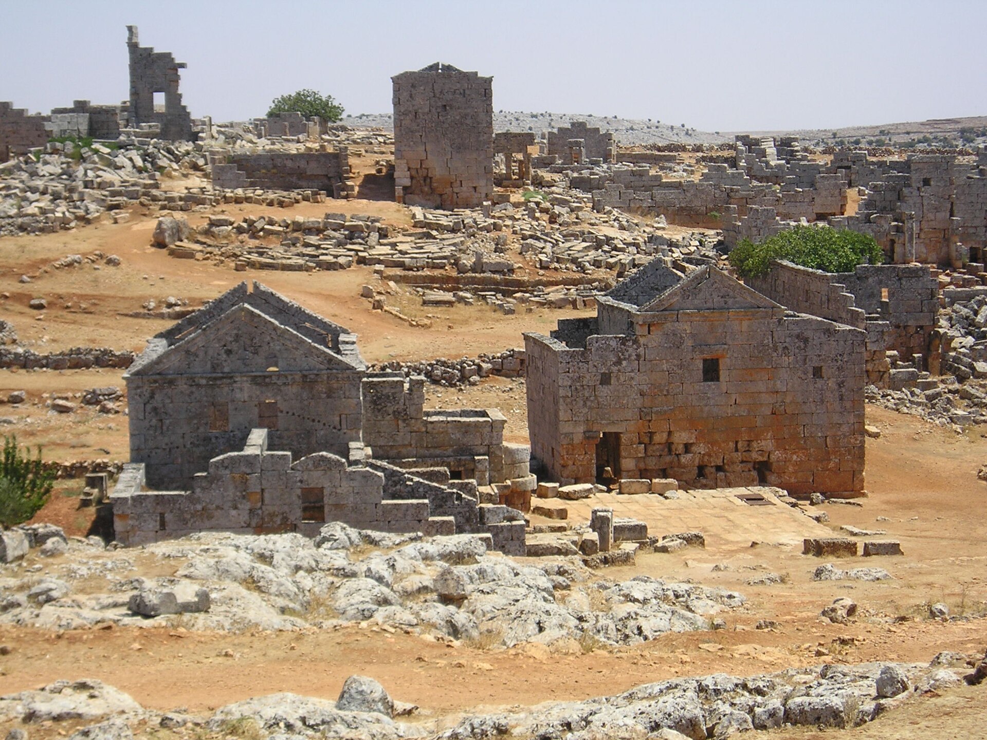 المدن المنسية بريف إدلب (سرجيلا)